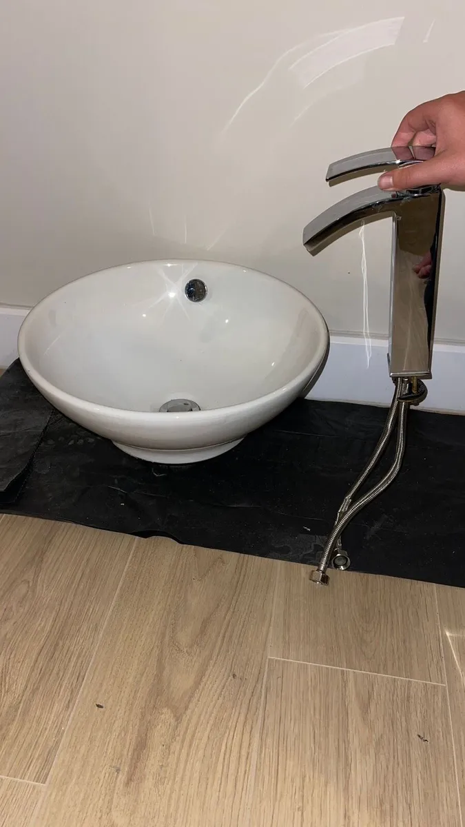 Over counter bathroom sink and tap mixer - Image 2