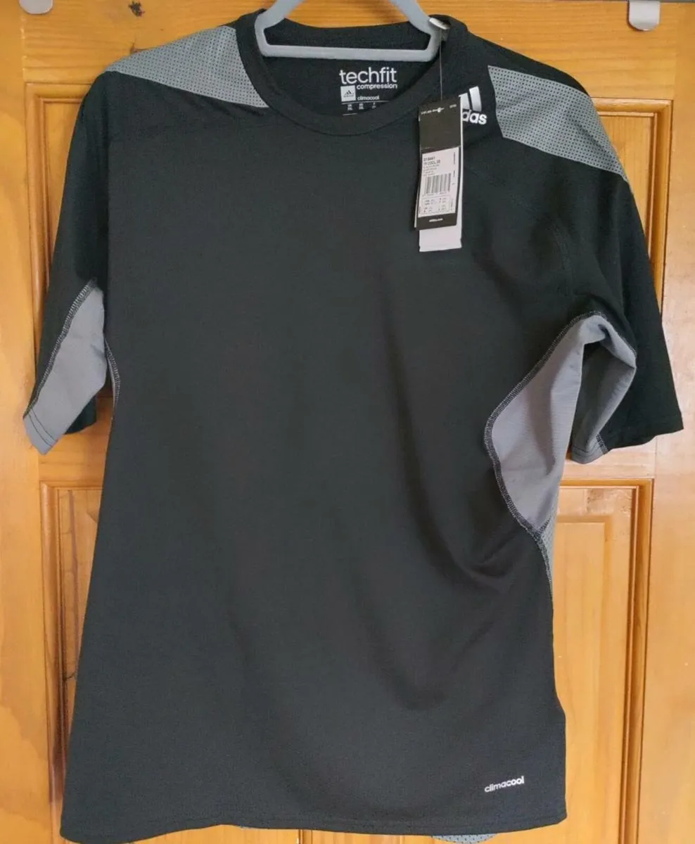 Adidas Techfit compression 2XL New - Image 1