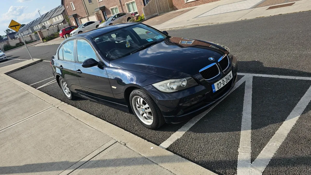 BMW 3-Series 2007 - Image 1