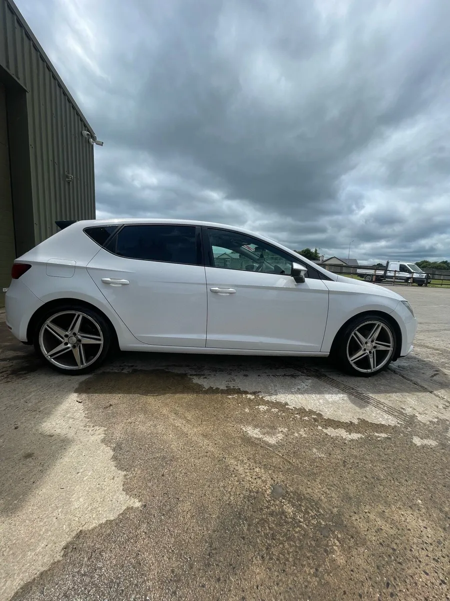 Seat Leon - Image 3