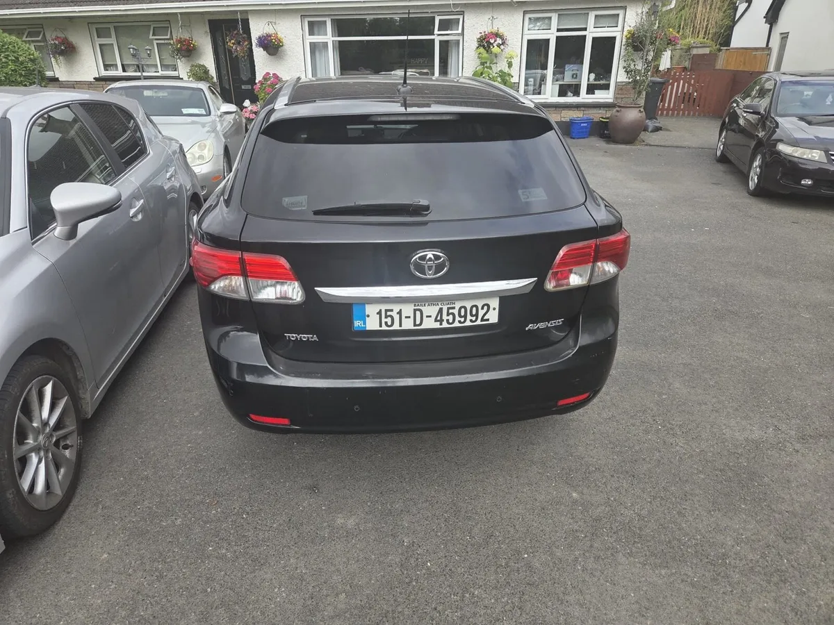2015 Toyota Avensis Estate - Image 3