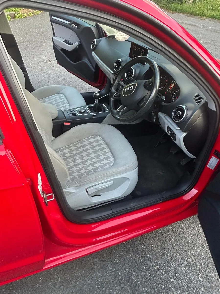 Audi A3 2015 - Image 4