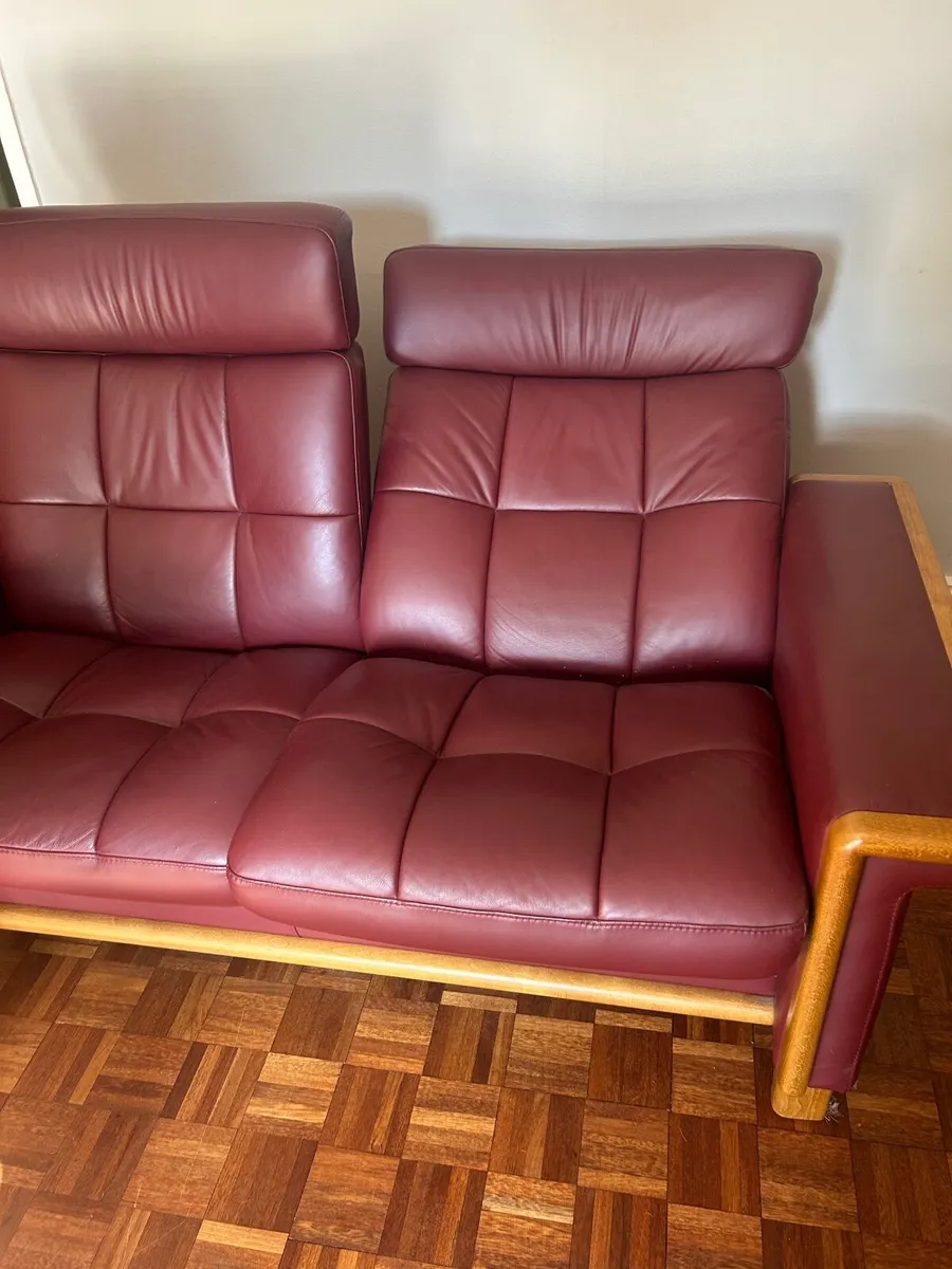 Couch - Image 3