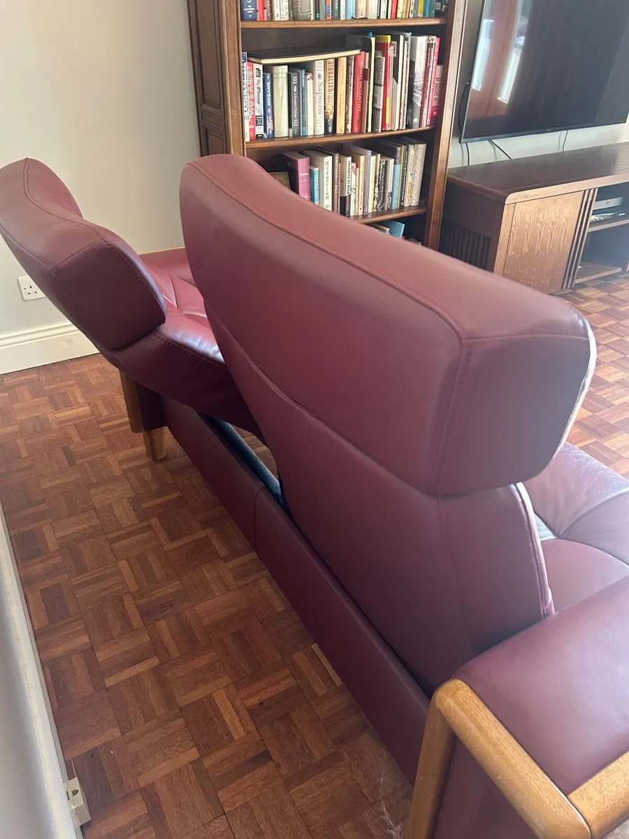 Couch - Image 4