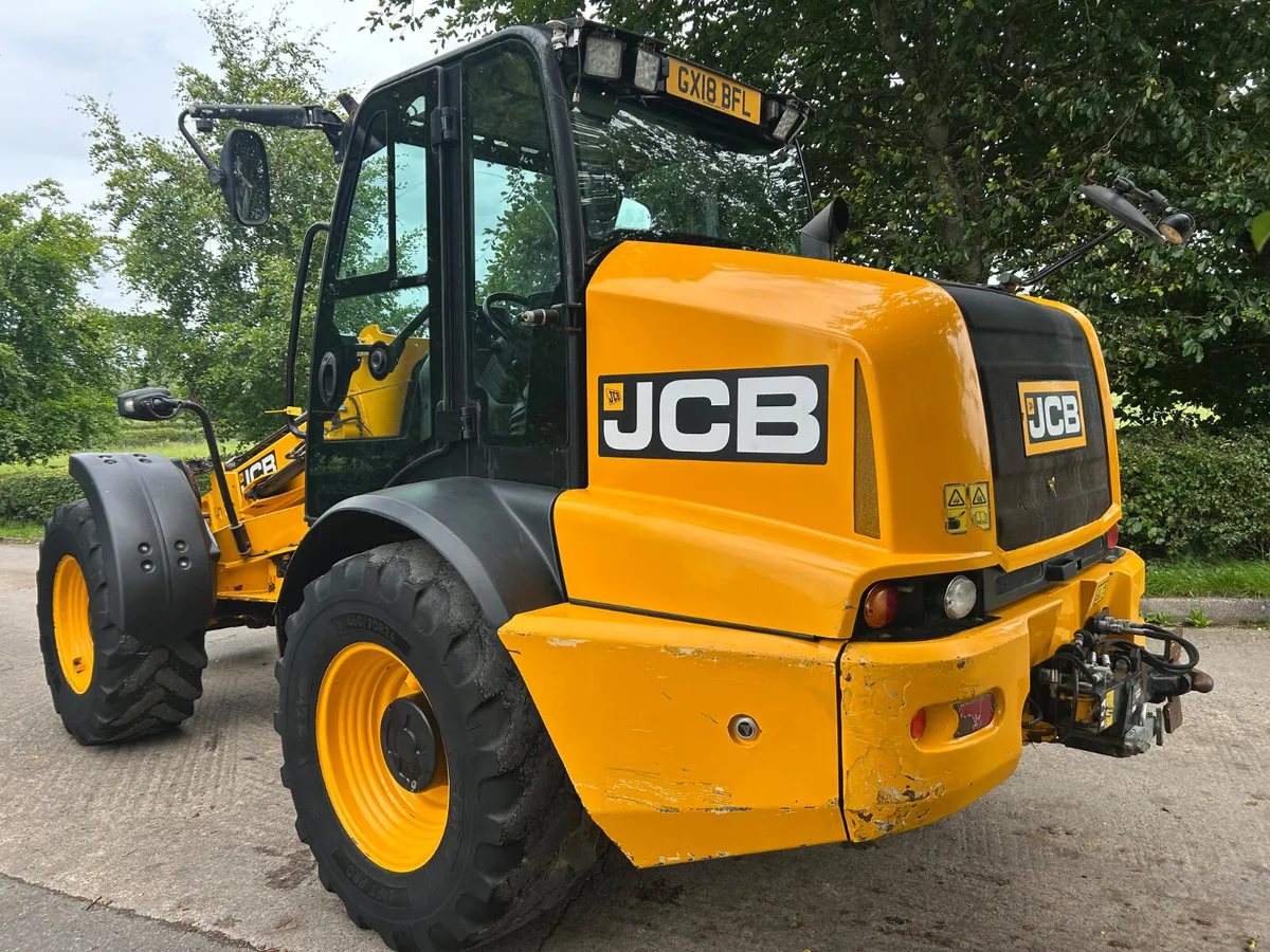 JCB TM320S - Image 2