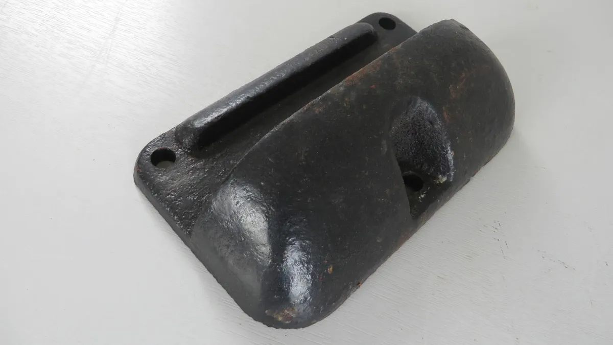 Cast Iron Driveway Gates Stopper - Image 2