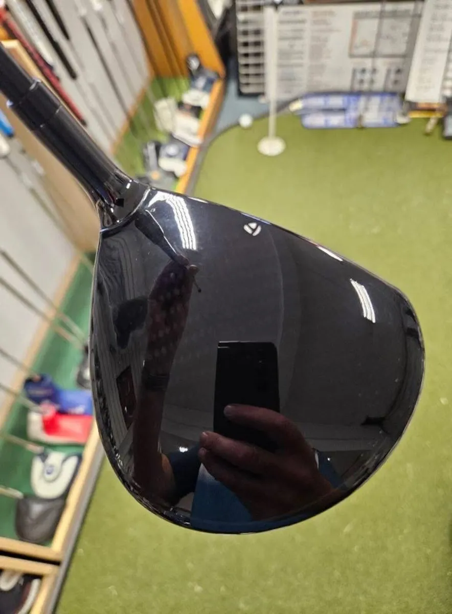 Taylormade Qi10 V-Steel 3 HL - Image 3