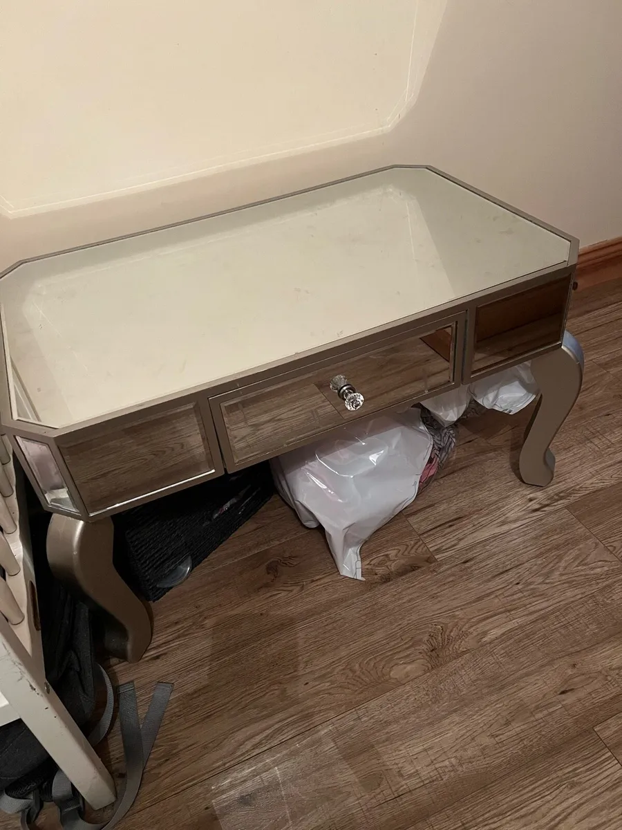Coffee table - Image 2