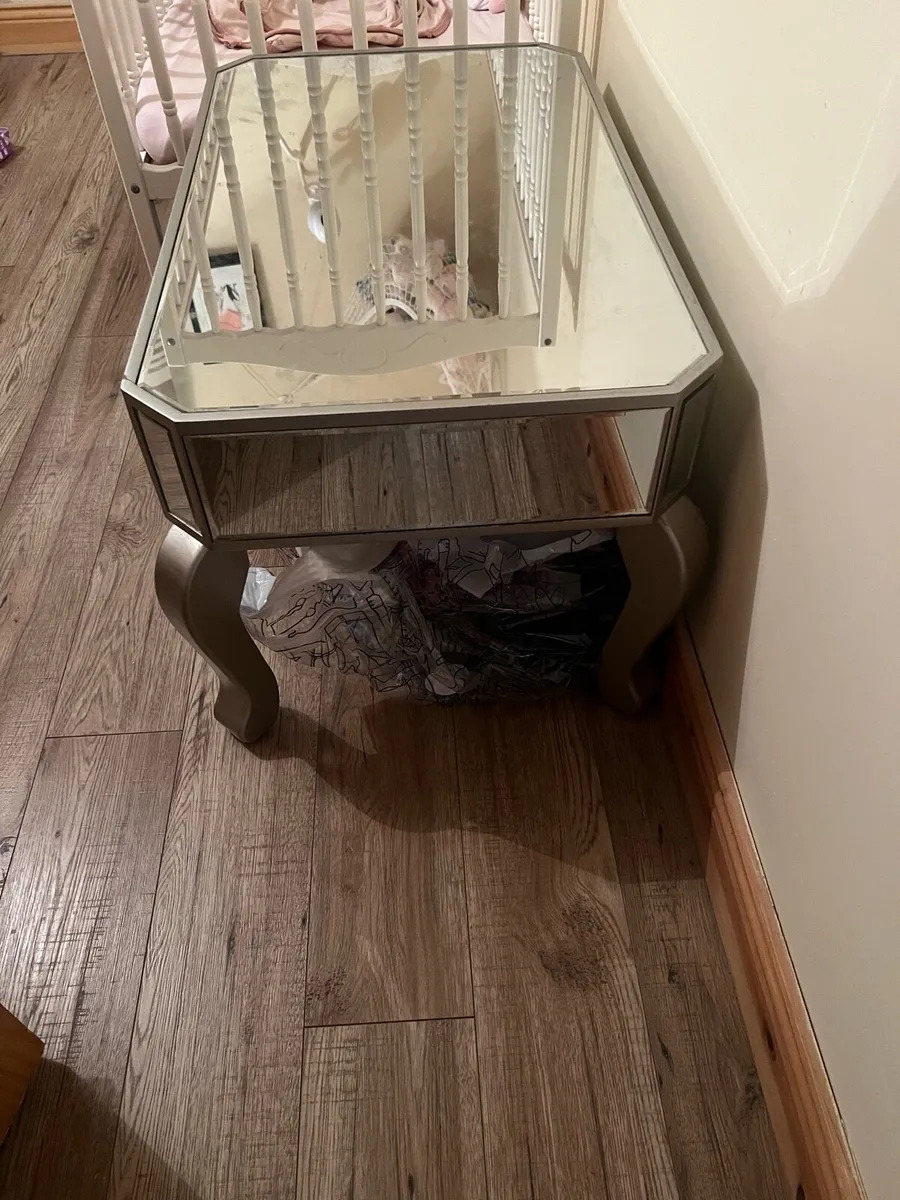 Coffee table - Image 4