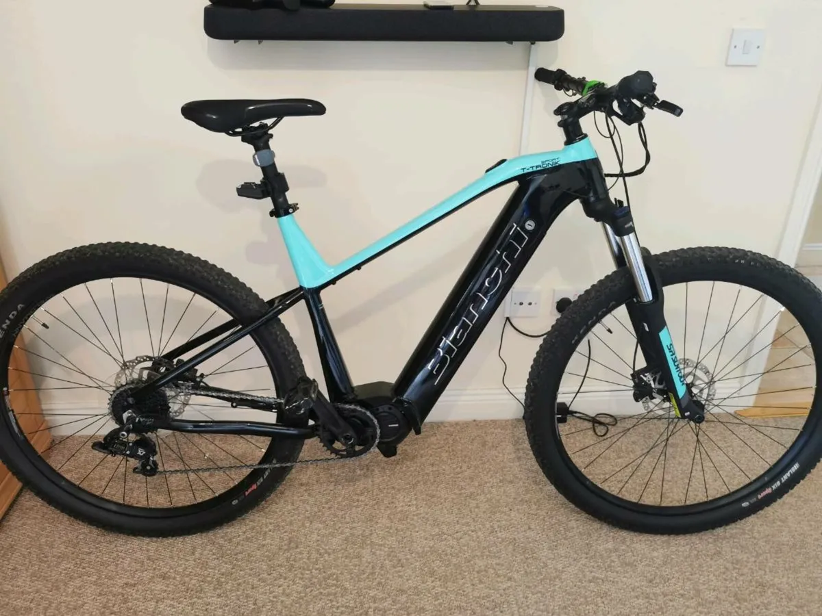 Bianchi T-Tronik Sport 9.2 electric bike XL - Image 1