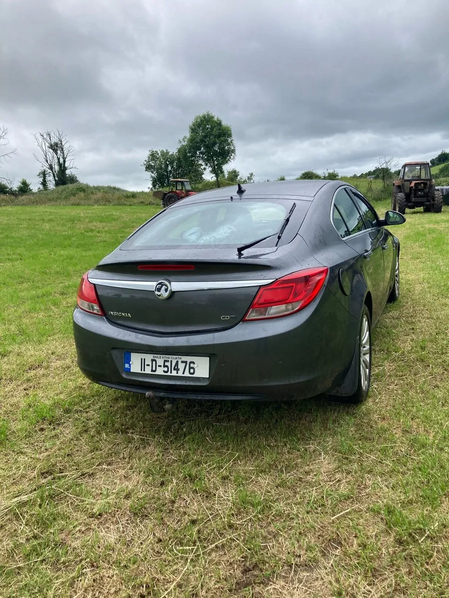 Car - Image 3