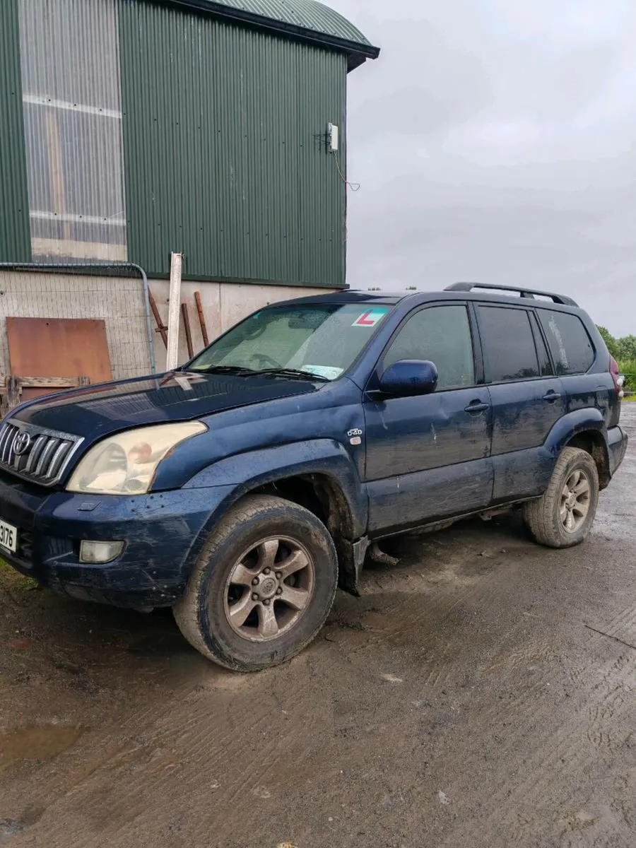 05 Toyota Land cruiser - Image 1