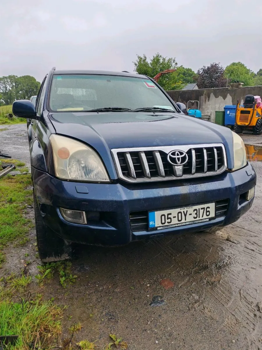 05 Toyota Land cruiser - Image 2