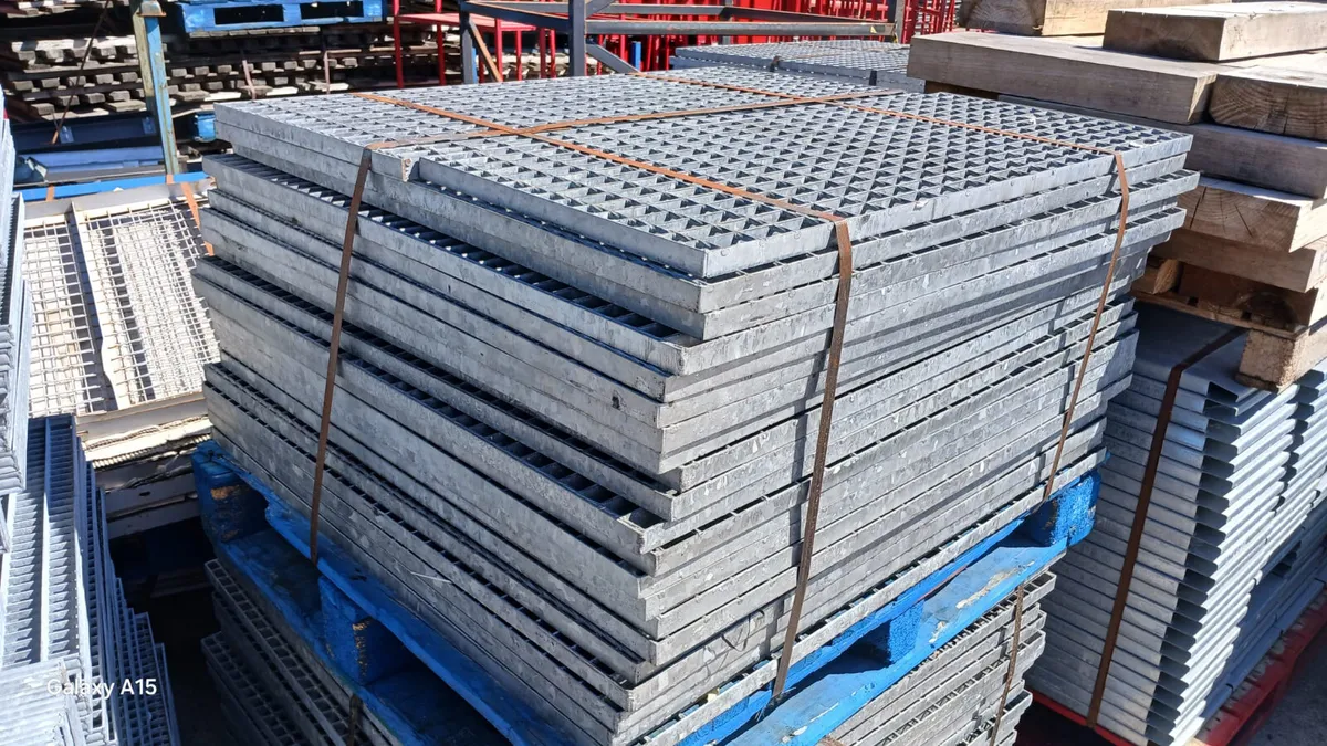 Galvanised Steel Walkway Flow Forge Grate Panels - Image 4