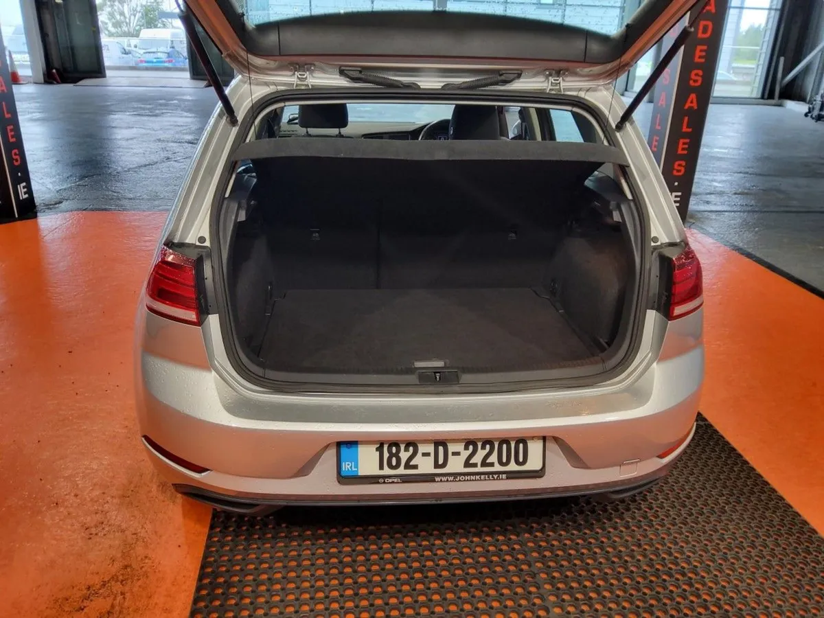Volkswagen Golf 1.6 TDI 3DR 90hp Trendline - Image 4