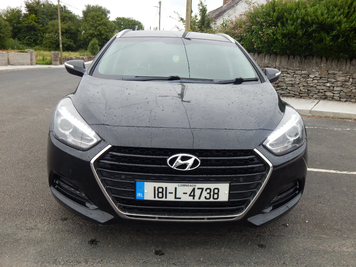 2018 Hyundai i40 Est 1.7 dsl NCT 10/26 1 Owner - Image 3