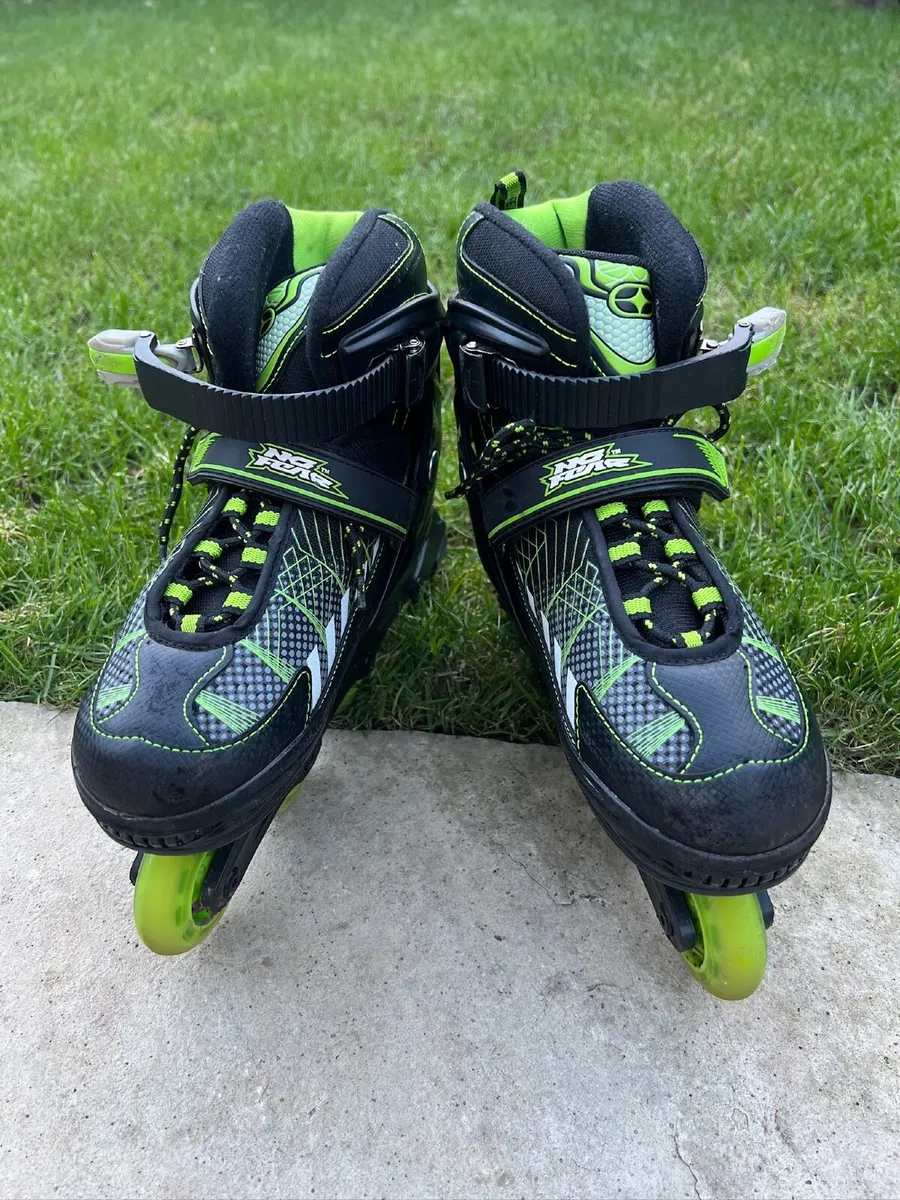 Adjustable Green Inline Skates – Size 4 to 6.5 (AB - Image 1