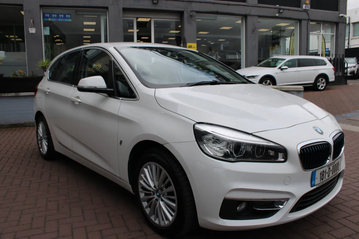 BMW 225E 1.5 225XE PLUG IN HYBRID SE LUXURY 5DR MP - Image 2