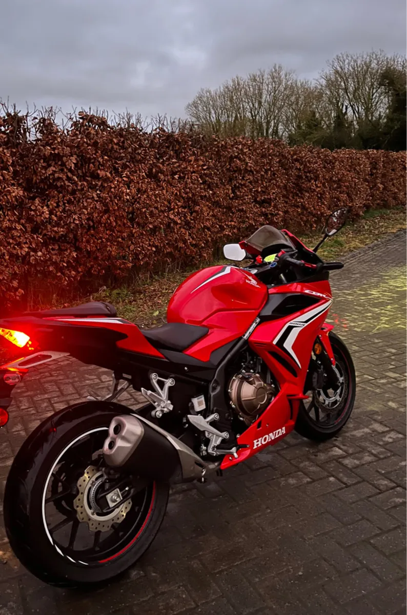 Honda CBR 500R ABS - Image 1