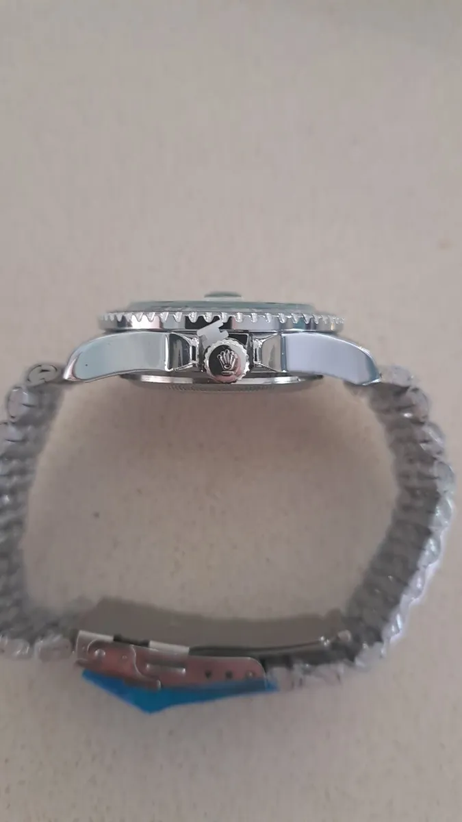 Rolex 'Bruce Wayne' GMT Master II - Image 4