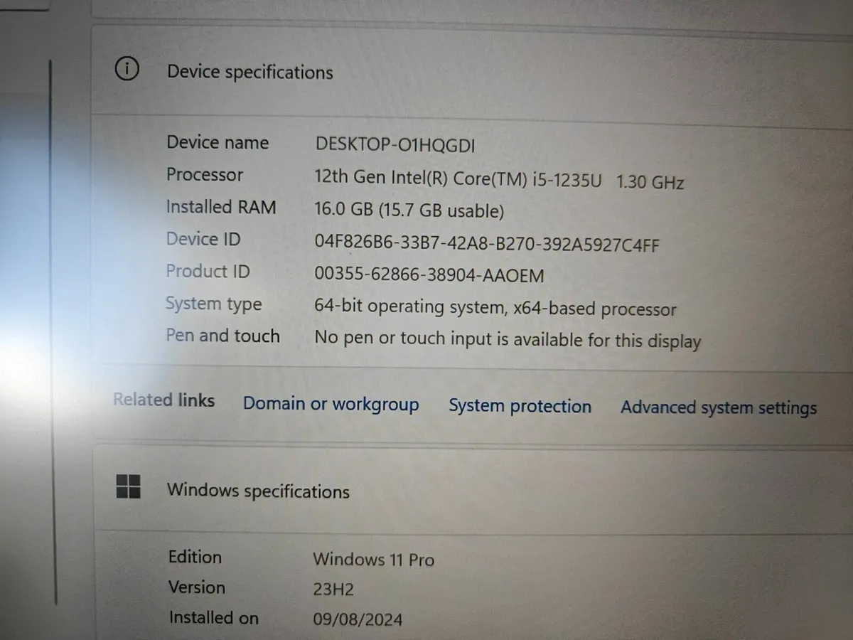 Dell Latitude 5430 Laptop | i5 (12th gen) | 16GB | - Image 4