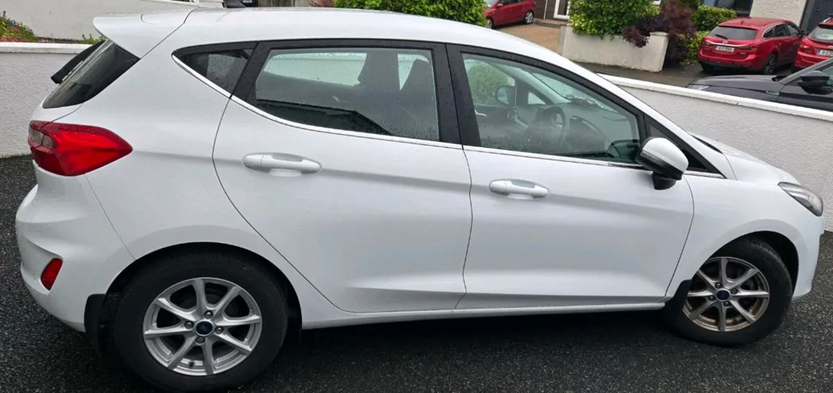 Ford Fiesta - Image 2