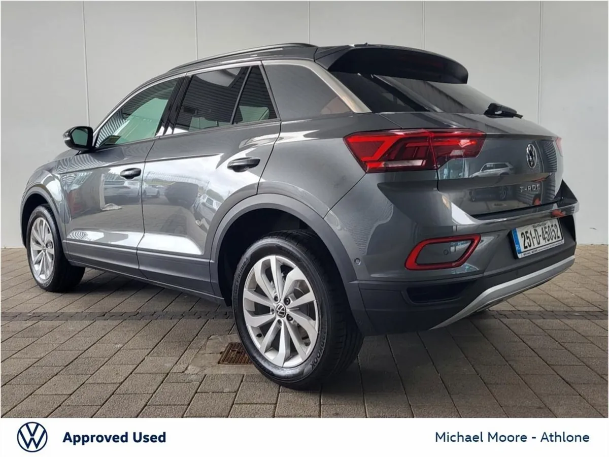 Volkswagen T-Roc Edition 75 2.0tdi M6F 116BHP 5DR - Image 3