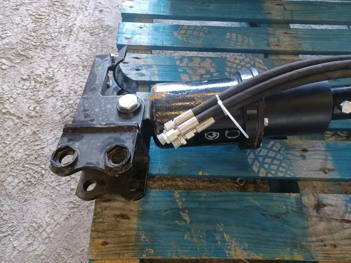 Auger - Image 2