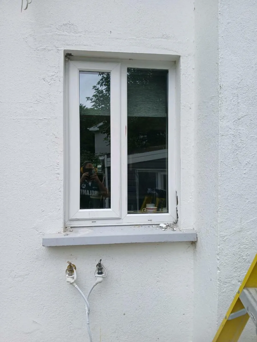Pvc window and sill - Image 2