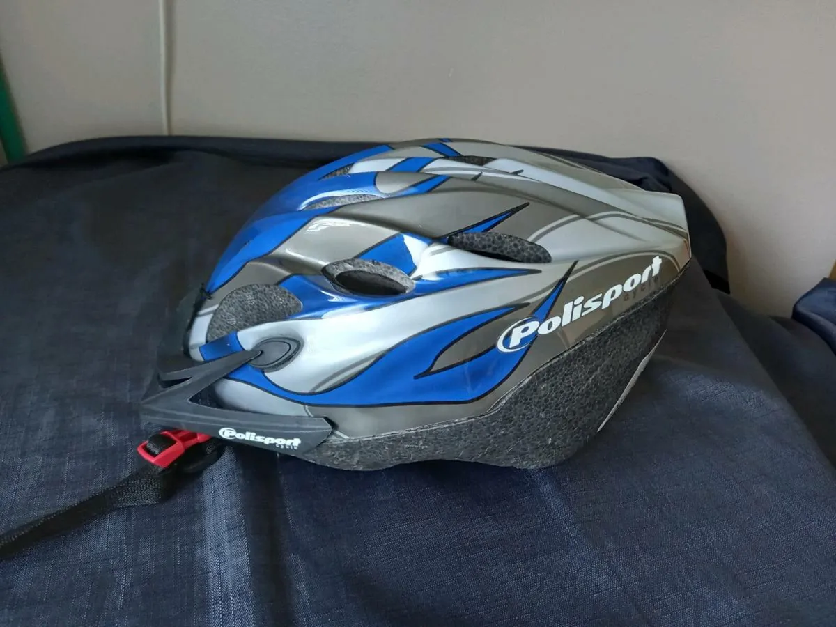 Adult Cycling Helmet - Image 1
