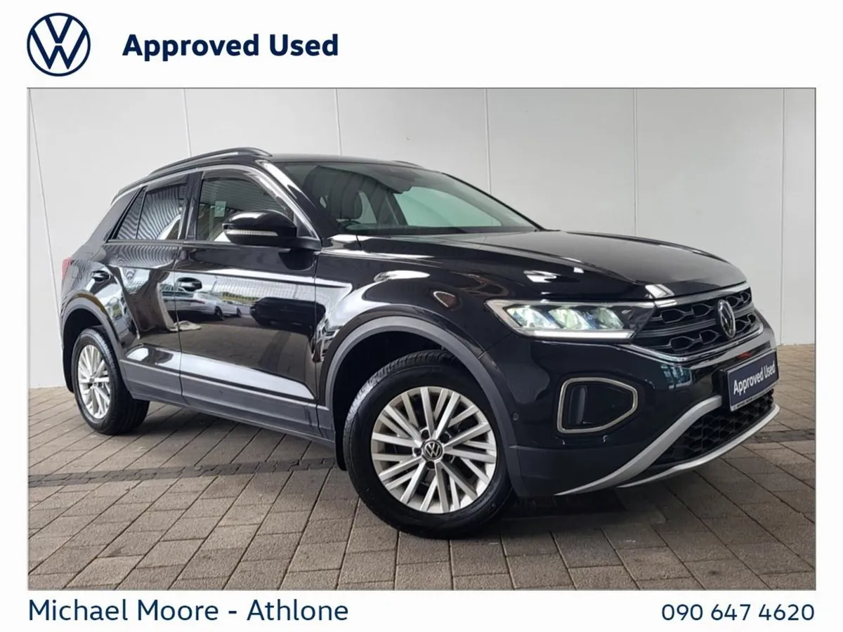 Volkswagen T-Roc Life 2.0 TDI 116BHP 5dr - Image 1