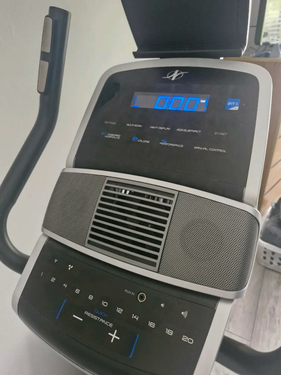 Nordic track gx 2.7U exercise bike - Image 2