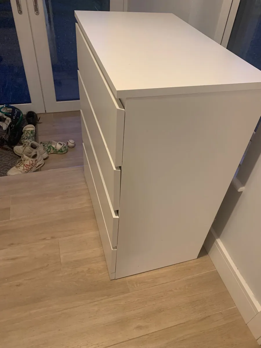 Dresser - Image 2