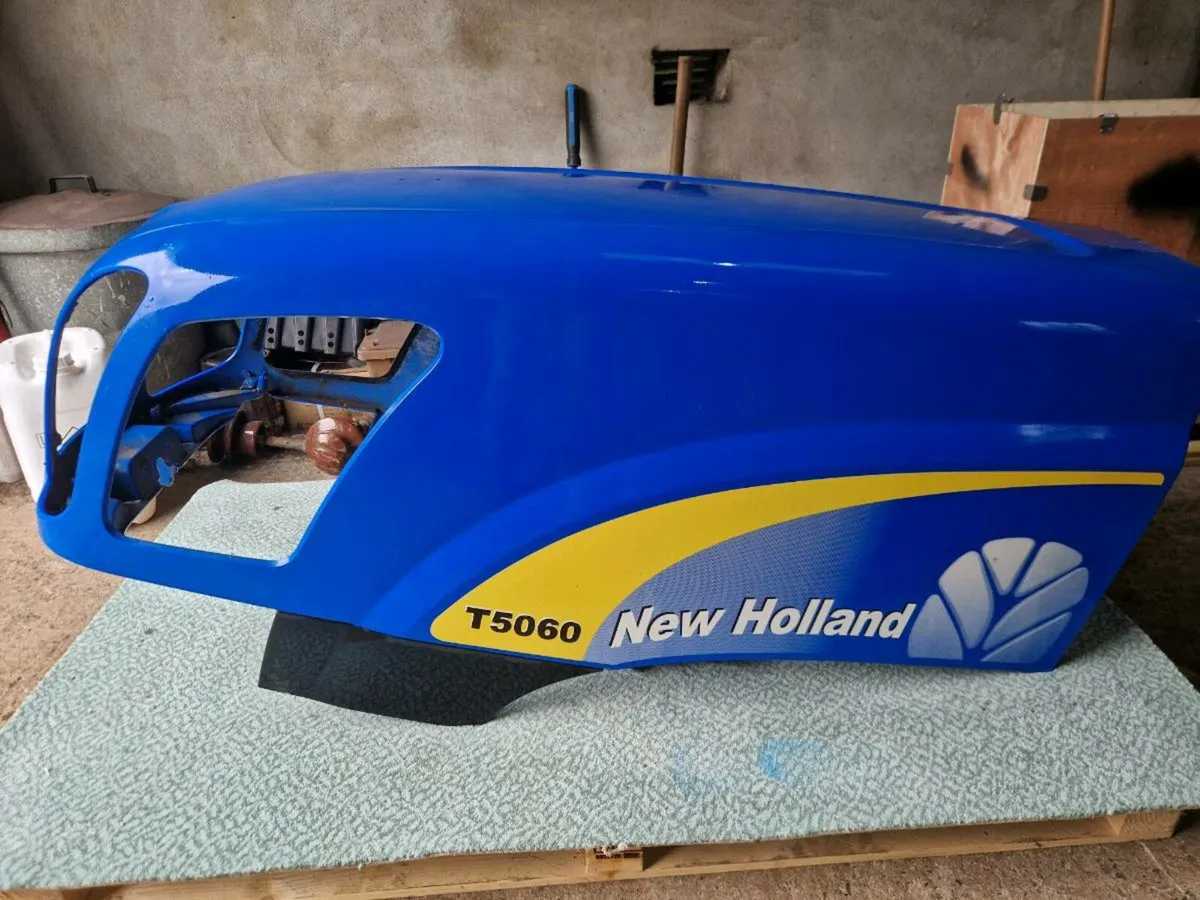 T5000 Bonnet - Image 1