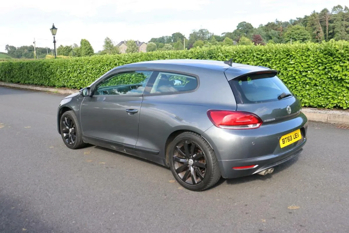 2014 Volkswagen Scirocco Bluemotion 2.0TDi - Image 4
