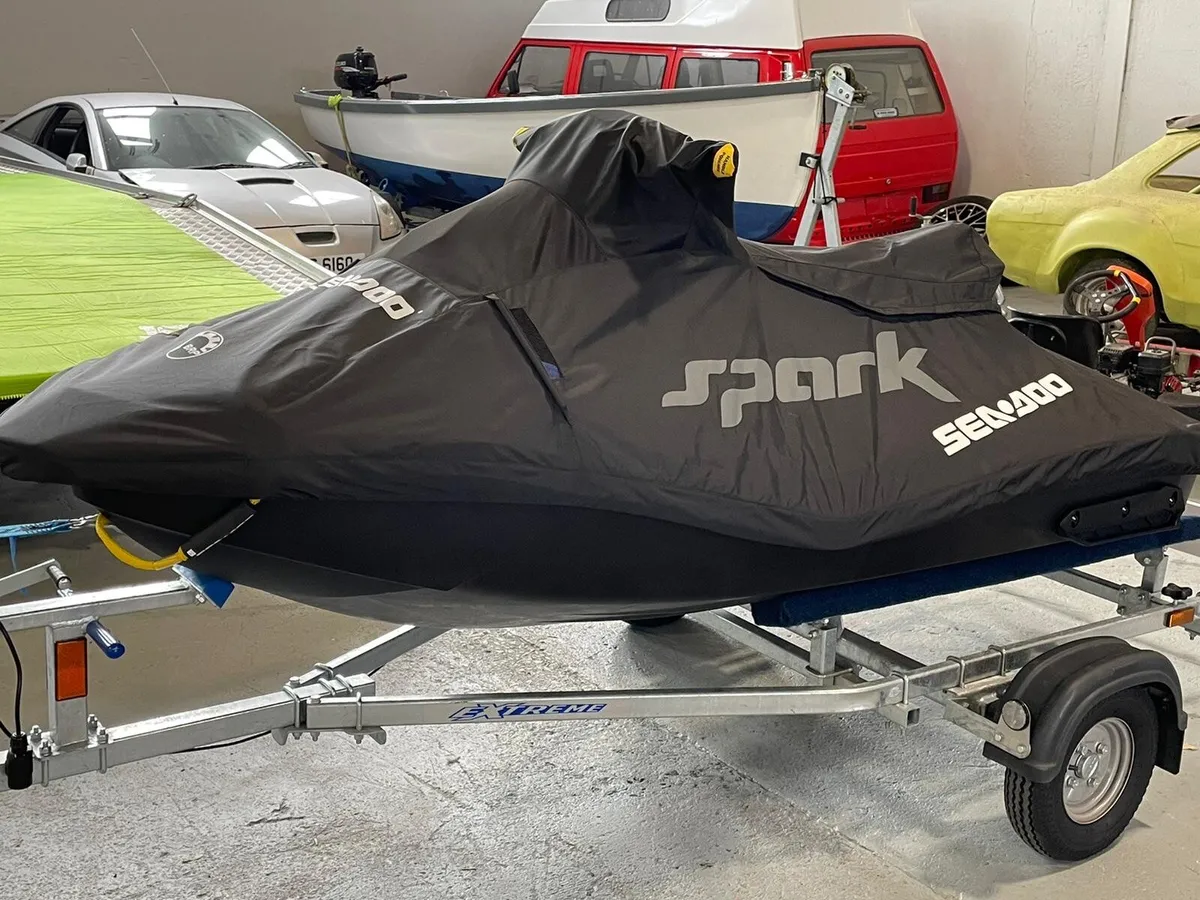 2021 Sea-Doo Spark Jet Ski – Excellent Condition - Image 4