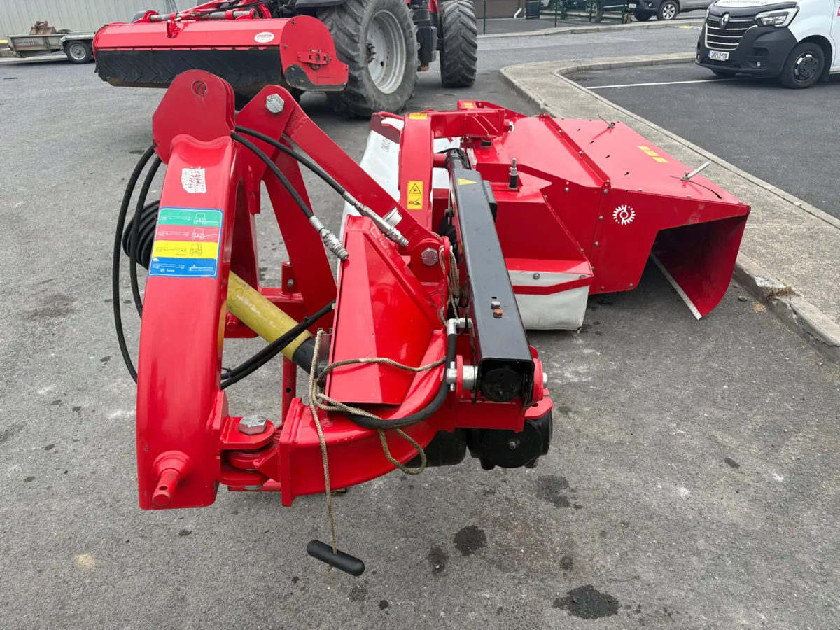 8ft Lely conditioner mower - Image 4