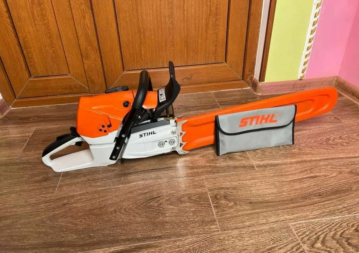 Stihl MS 462 C-M petrol chainsaw - Image 4