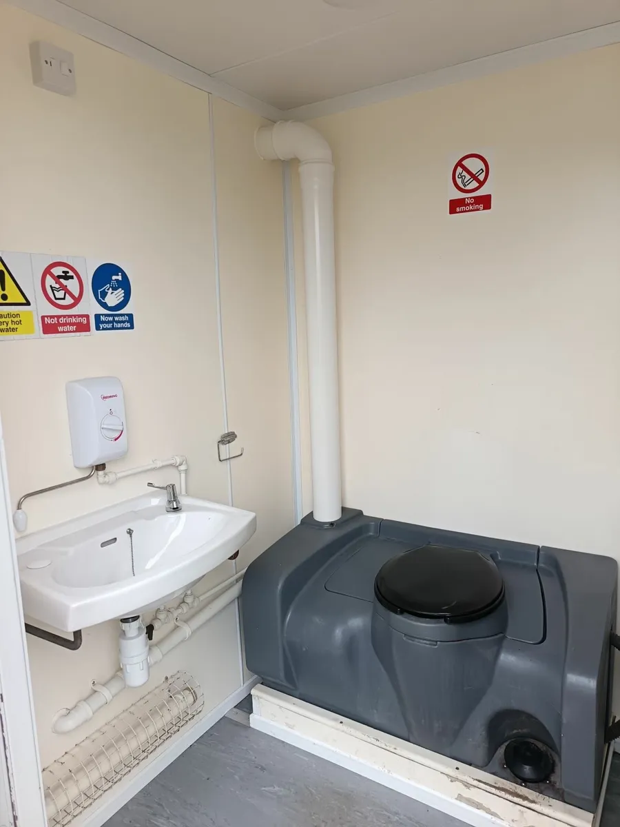 Welfare cabin - Image 1