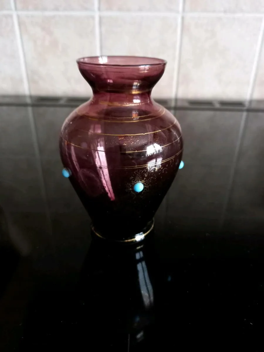 Plum Colour Vase - Image 2