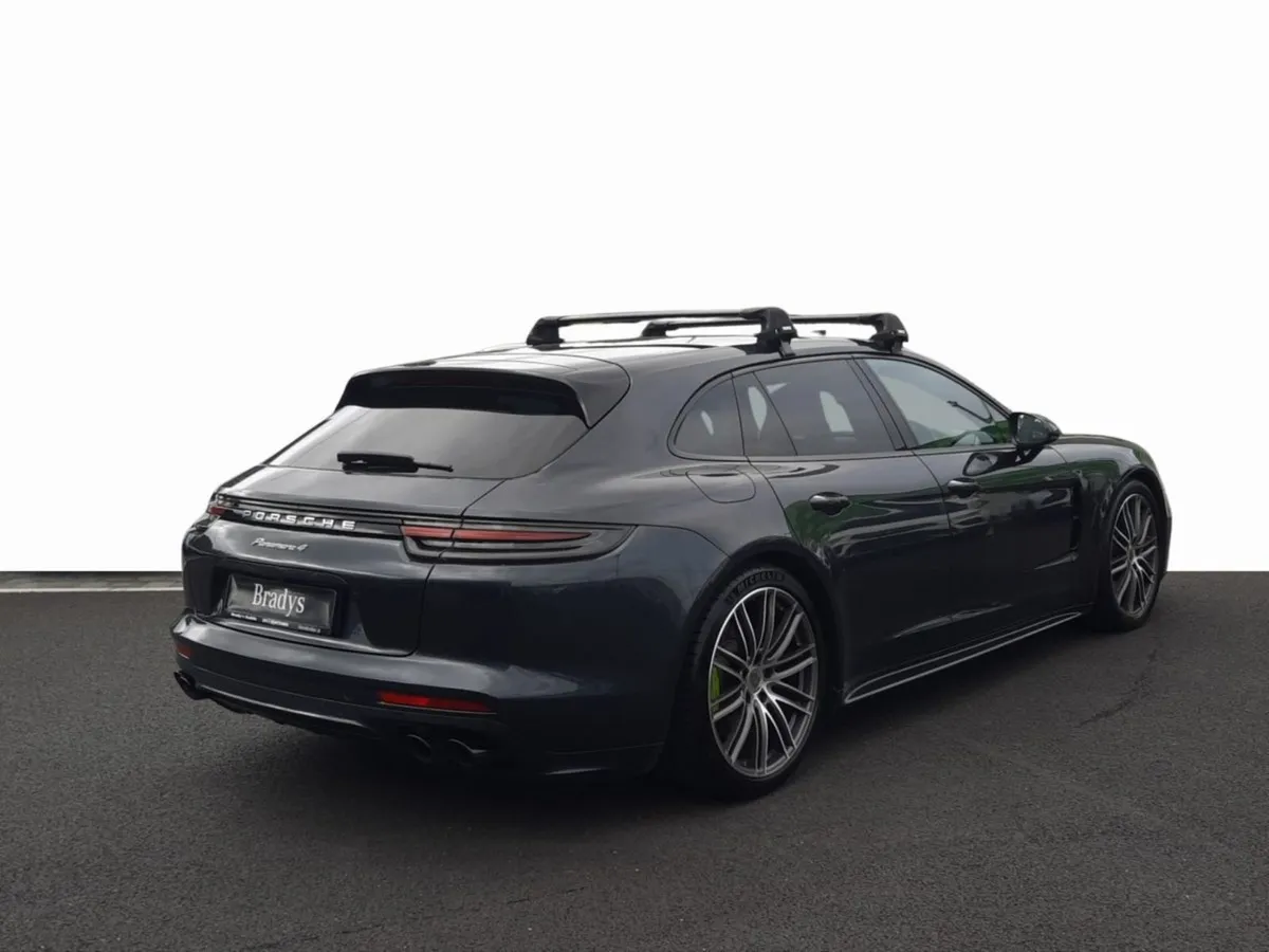 Porsche Panamera 4 E-hybrid Sport Turismo 10 Ye - Image 4