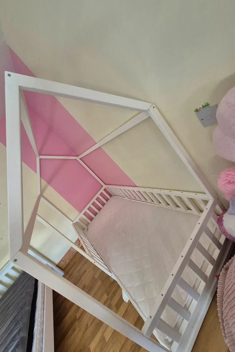 Childrens Bed - Image 3