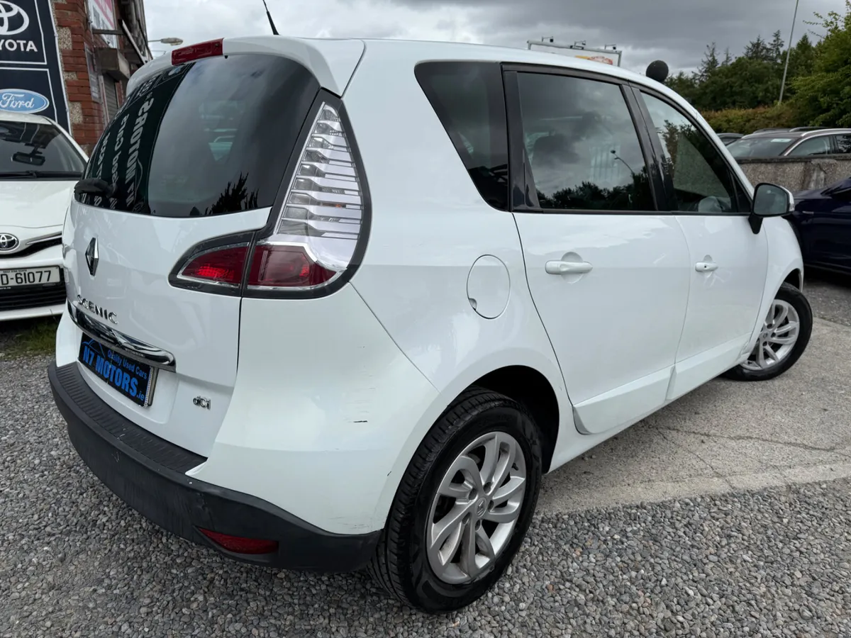 2013 Renault Scenic  1.5 DYNAMIQUE - Image 4