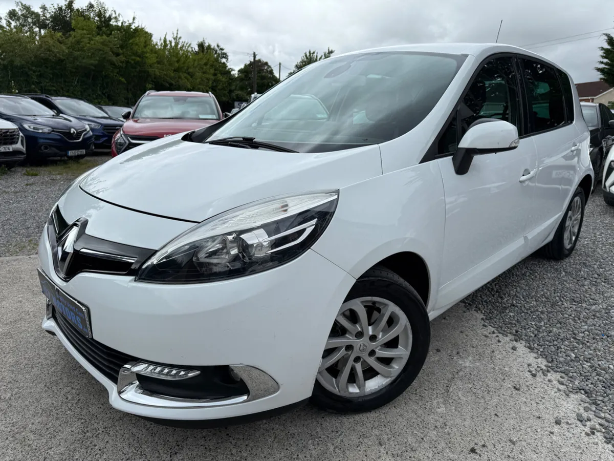 2013 Renault Scenic  1.5 DYNAMIQUE - Image 2