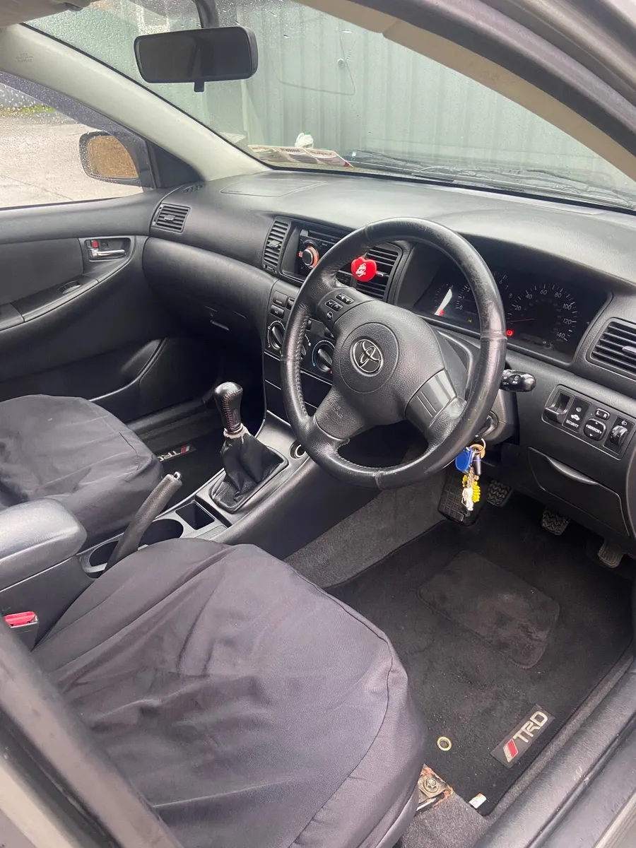 Toyota Corolla 2004 1.4 E12 VVT-i T3 - Image 2