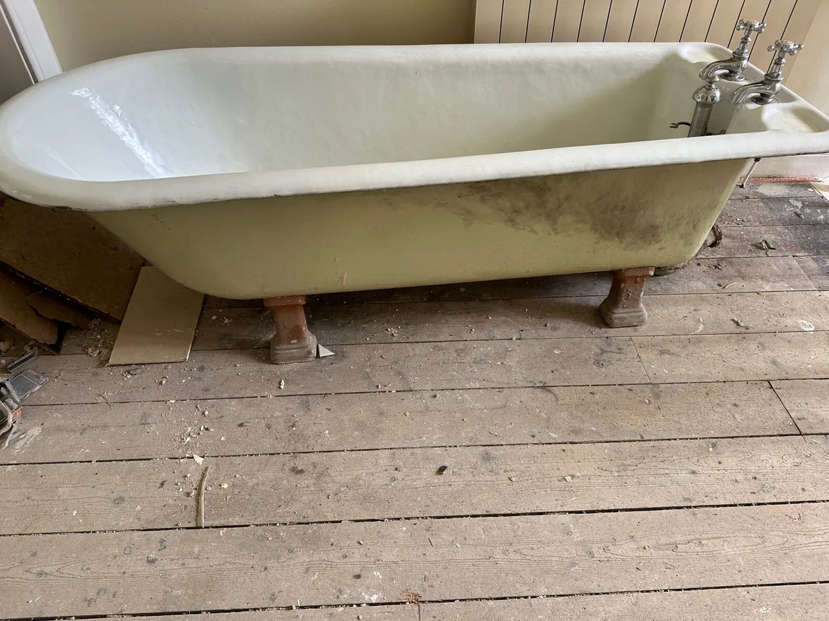 Cast Iron Bath - Image 2