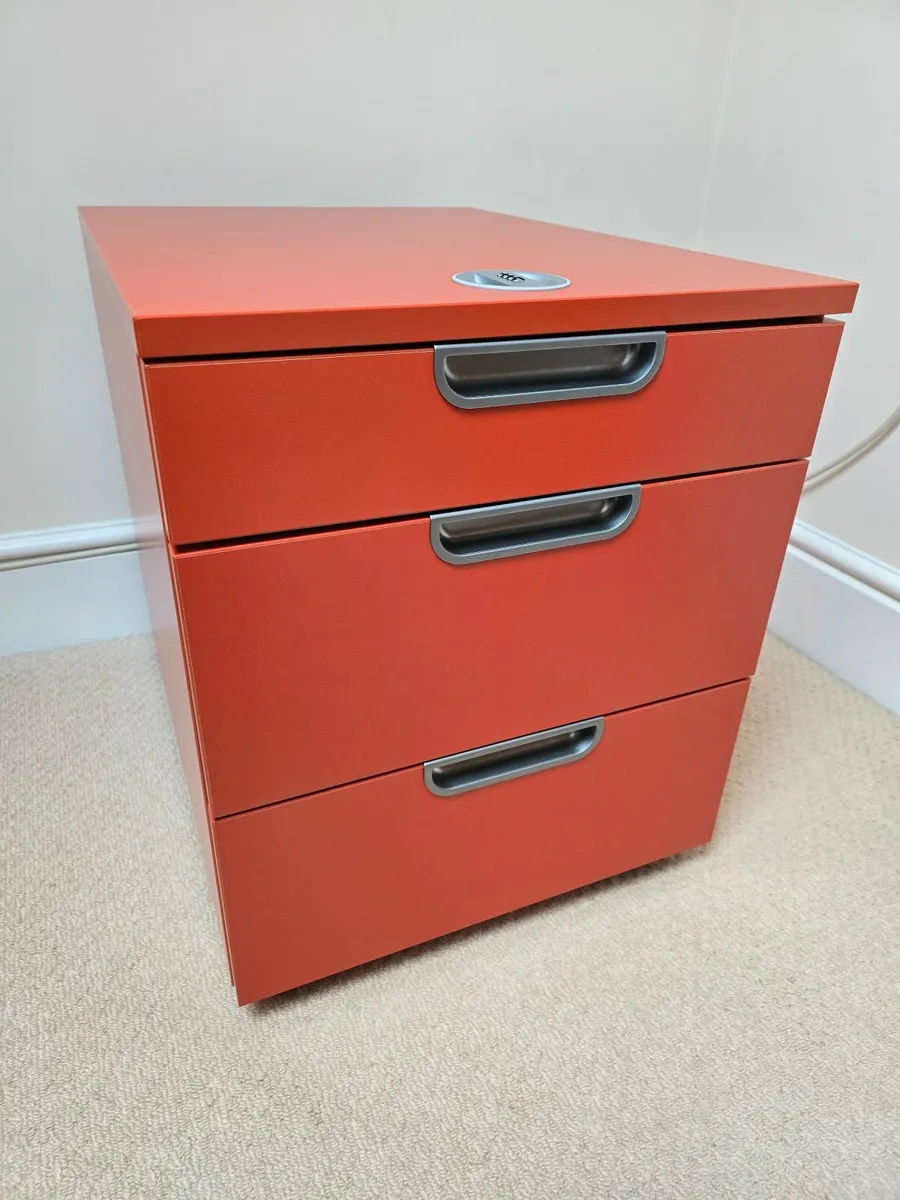 Pedestal with Combination Lock - Image 1