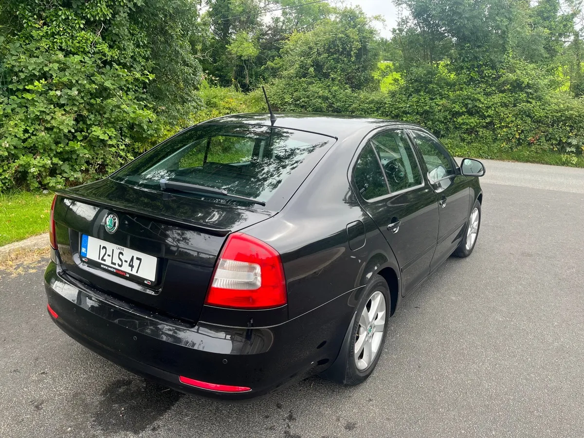 Skoda Octavia 2012 1.6 Diesel clean car - Image 2