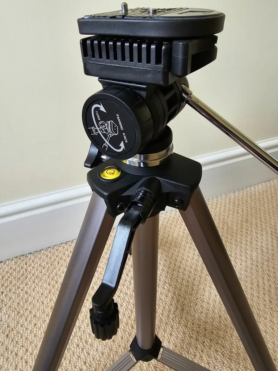 Bionoculars & Tripod with Case - Image 2