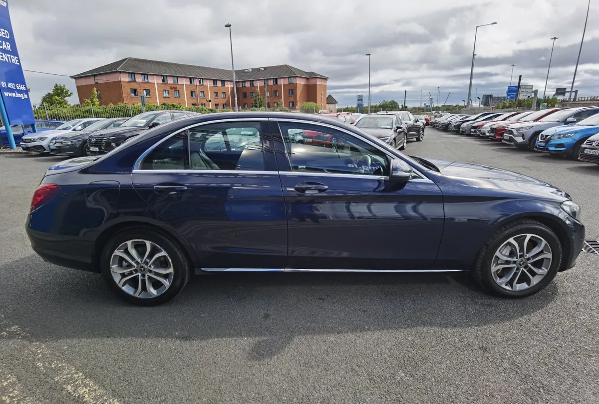 MERCEDES-BENZ C CLASS C350 E SPORT AUTOMATIC PHEV - Image 4